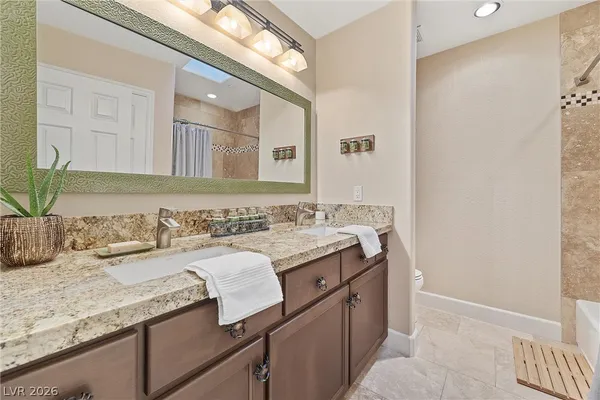 $5,000 | 7520 Sisk Road, Las Vegas, NV 89131