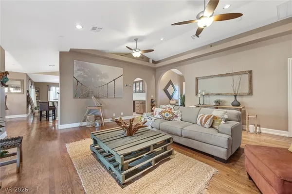 $5,000 | 7520 Sisk Road, Las Vegas, NV 89131