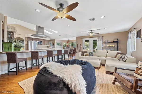 $5,000 | 7520 Sisk Road, Las Vegas, NV 89131