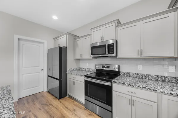 $515,000 | 812 Colchester Reef Run, Sneads Ferry, NC 28460