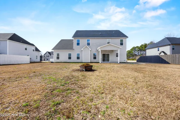 $515,000 | 812 Colchester Reef Run, Sneads Ferry, NC 28460