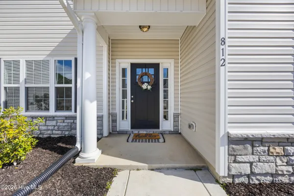 $515,000 | 812 Colchester Reef Run, Sneads Ferry, NC 28460