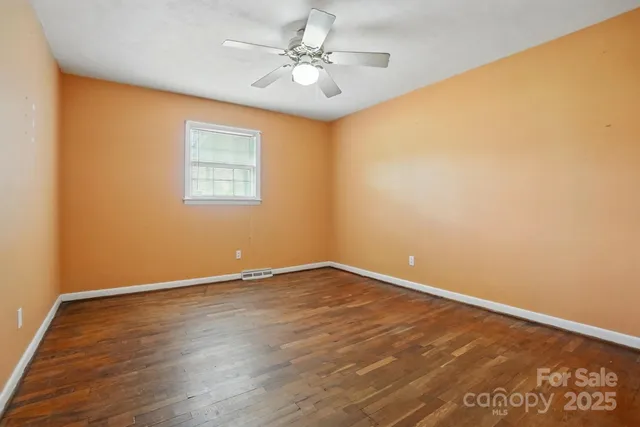 wooden floor in an empty room