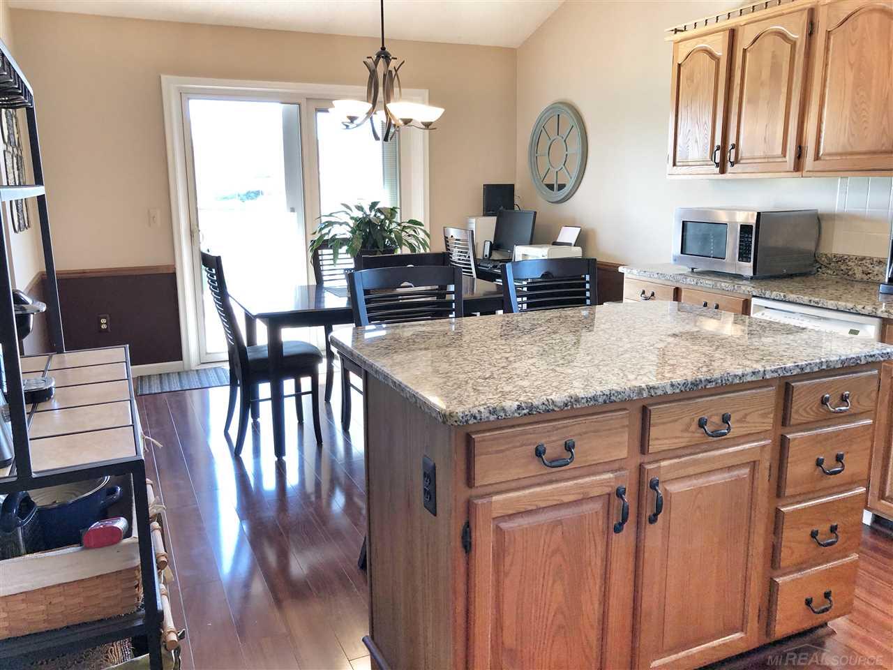 31954 Bridge Road Harrison Township, MI 48045 - Photo 26 of 38