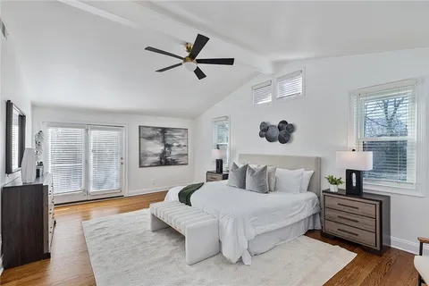 $925,000 | 565 Timberland Drive Northeast, Atlanta, GA 30342