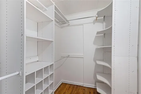 $925,000 | 565 Timberland Drive Northeast, Atlanta, GA 30342