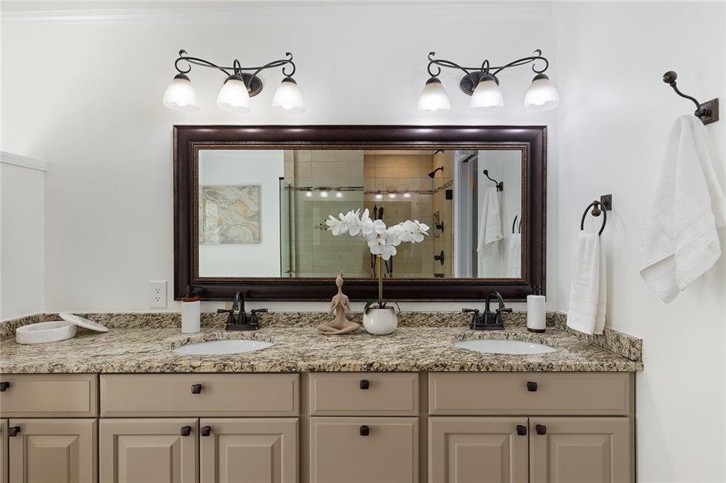 565 Timberland Drive Northeast Atlanta, GA 30342 - Photo 29 of 55