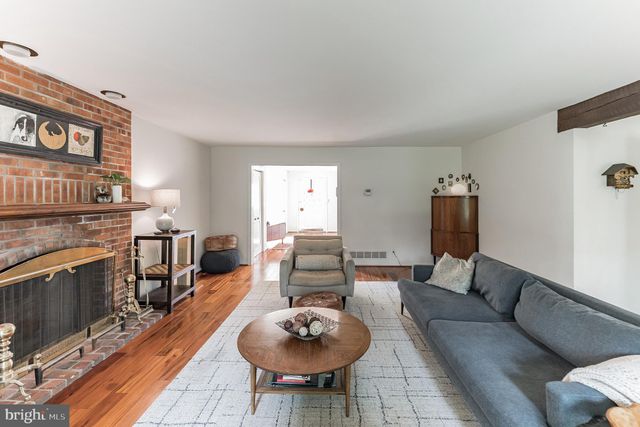 $820,000 | 1328 Grenox Road, Wynnewood, PA 19096