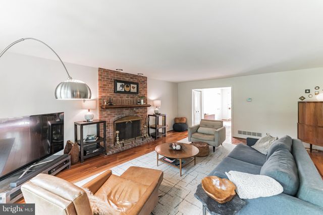 $820,000 | 1328 Grenox Road, Wynnewood, PA 19096