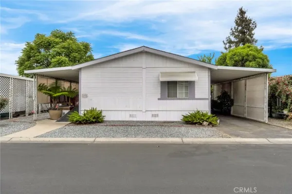$115,000 | 1218 East Cleveland Avenue, Unit 142, Madera, CA 93638