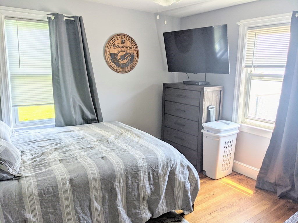 1516 Riverside Avenue Somerset, MA 02726 - Photo 20 of 22