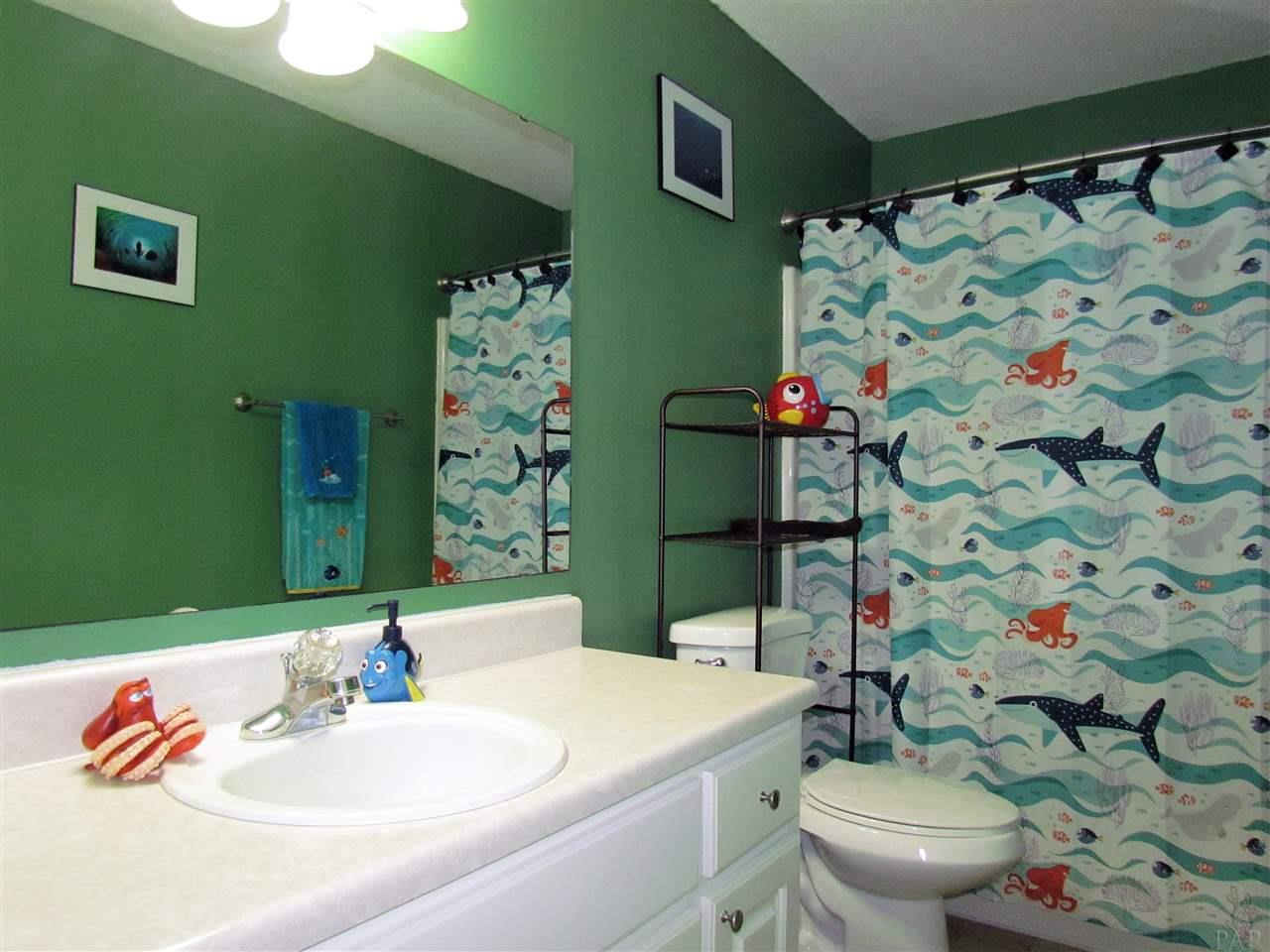 2748 Riverside Landing Drive Navarre, FL 32566 - Photo 11 of 19 Gallery Image 11