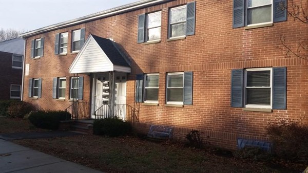 29 Aldrich Road, Unit 1 Watertown, MA 02472 - Photo 1 of 12 Gallery Image 1