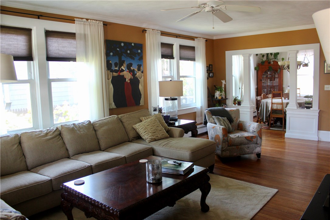 26 Haddon Hill Road Cranston, RI 02905 - Photo 3 of 25 Gallery Image 3