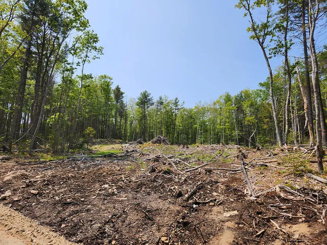 $1,950,000 | Lot 2 Woodland Drive, Kennebunkport, ME 04046