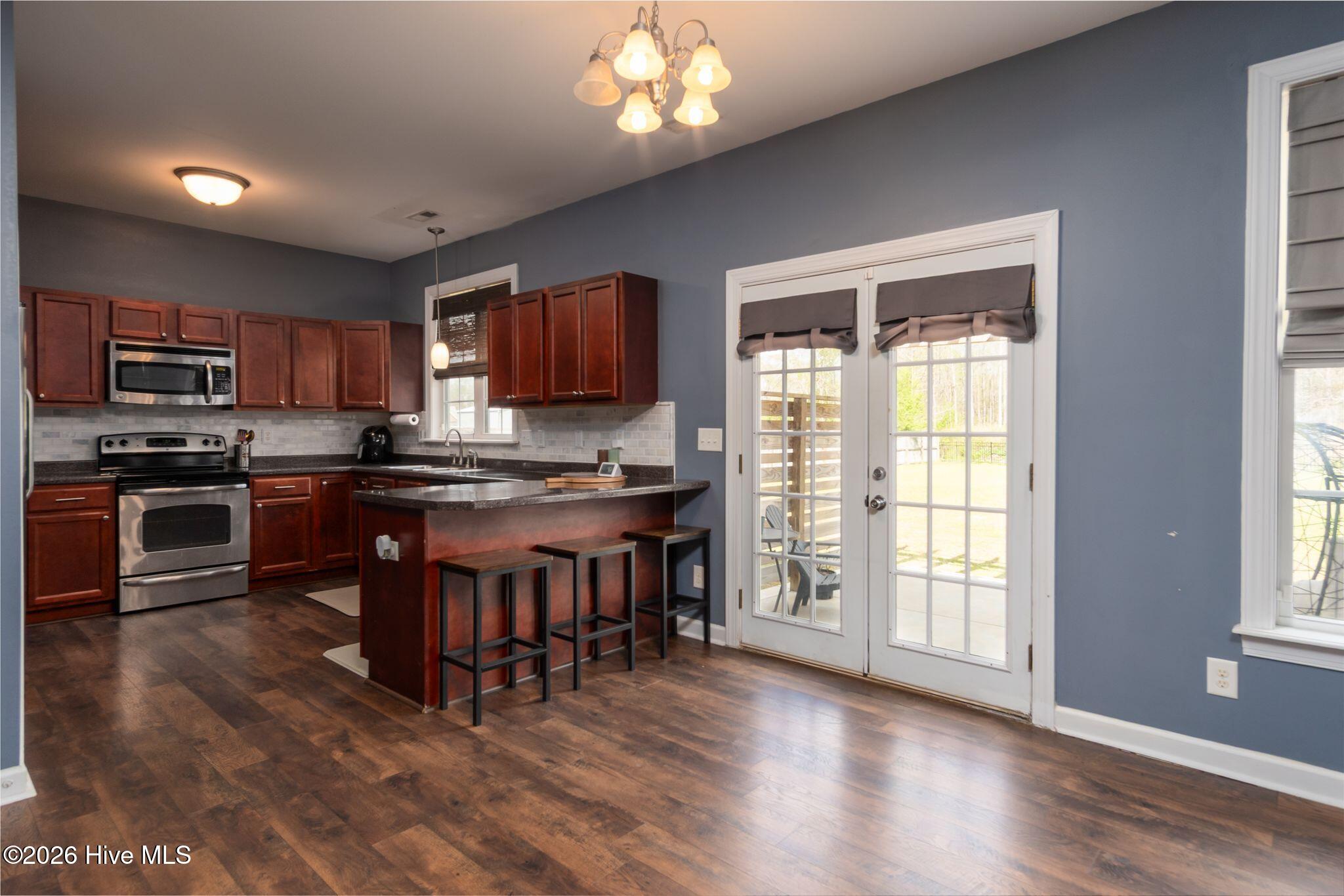 507 Sunset Strip Jacksonville, NC 28540 - Photo 16 of 54 507 Sunset Strip-16