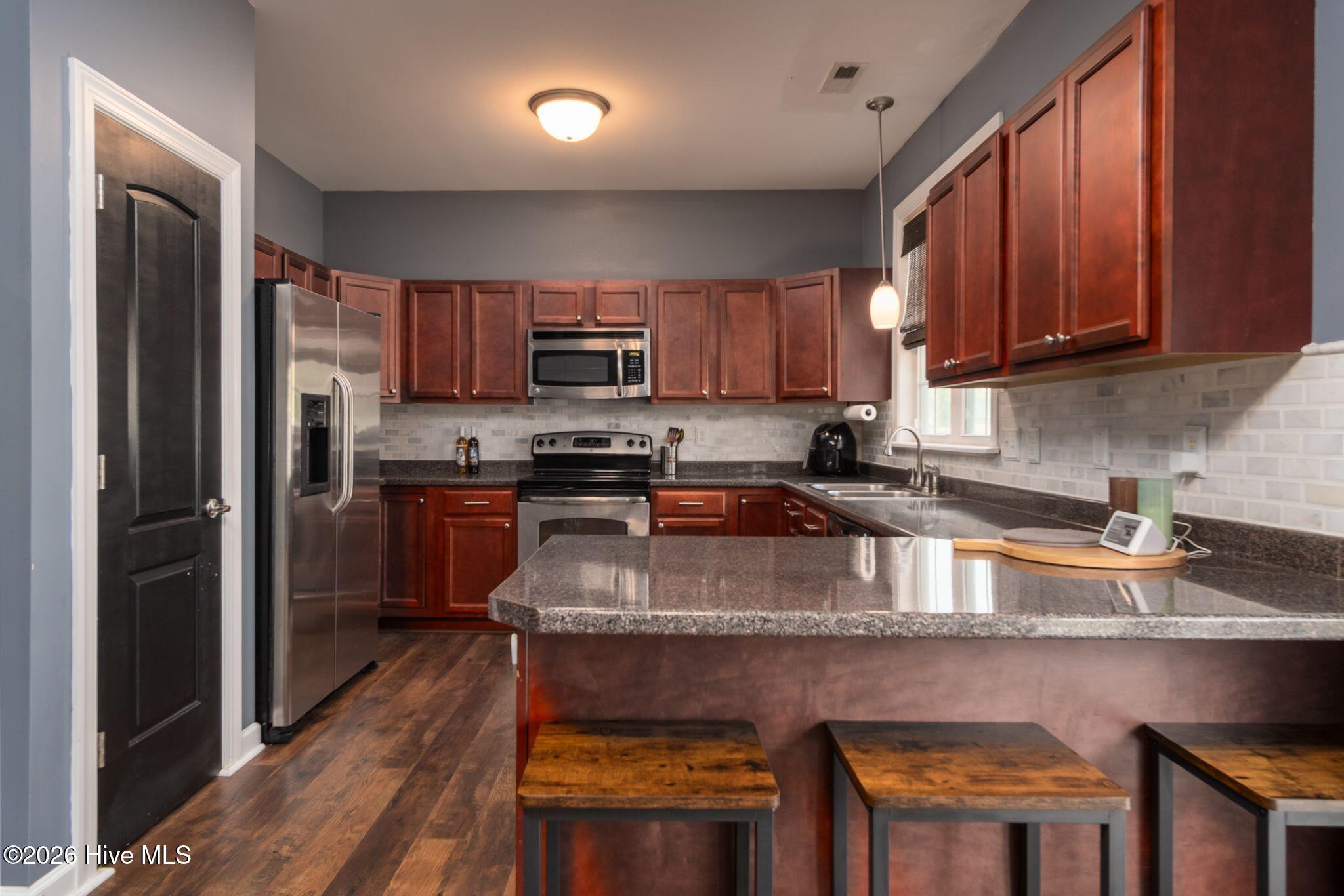 507 Sunset Strip Jacksonville, NC 28540 - Photo 18 of 54 507 Sunset Strip-18