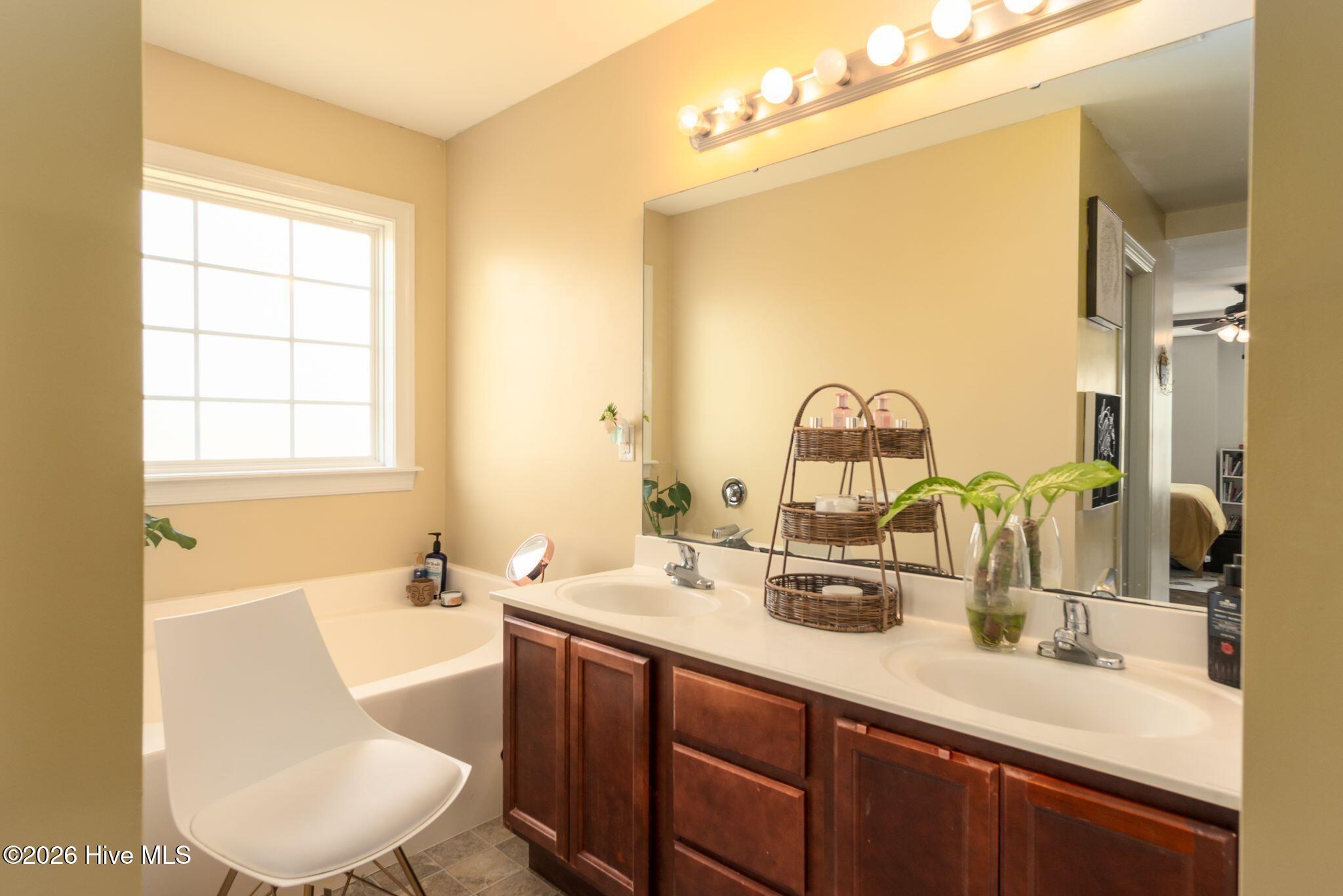507 Sunset Strip Jacksonville, NC 28540 - Photo 27 of 54 507 Sunset Strip-27