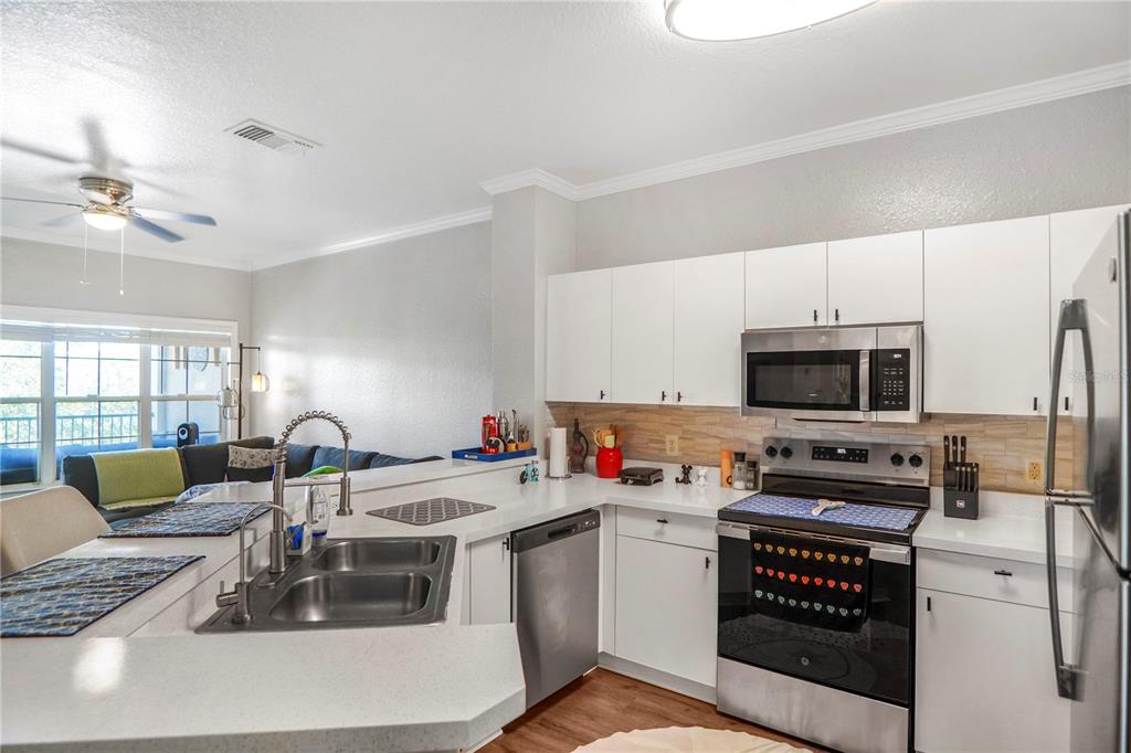 3605 Conroy Road, Unit 535 Orlando, FL 32839 - Photo 15 of 61