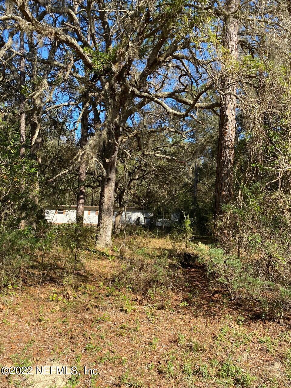 819 North Fork Road Jacksonville, FL 32234 - Photo 8 of 11 thumbnail_IMG_1293