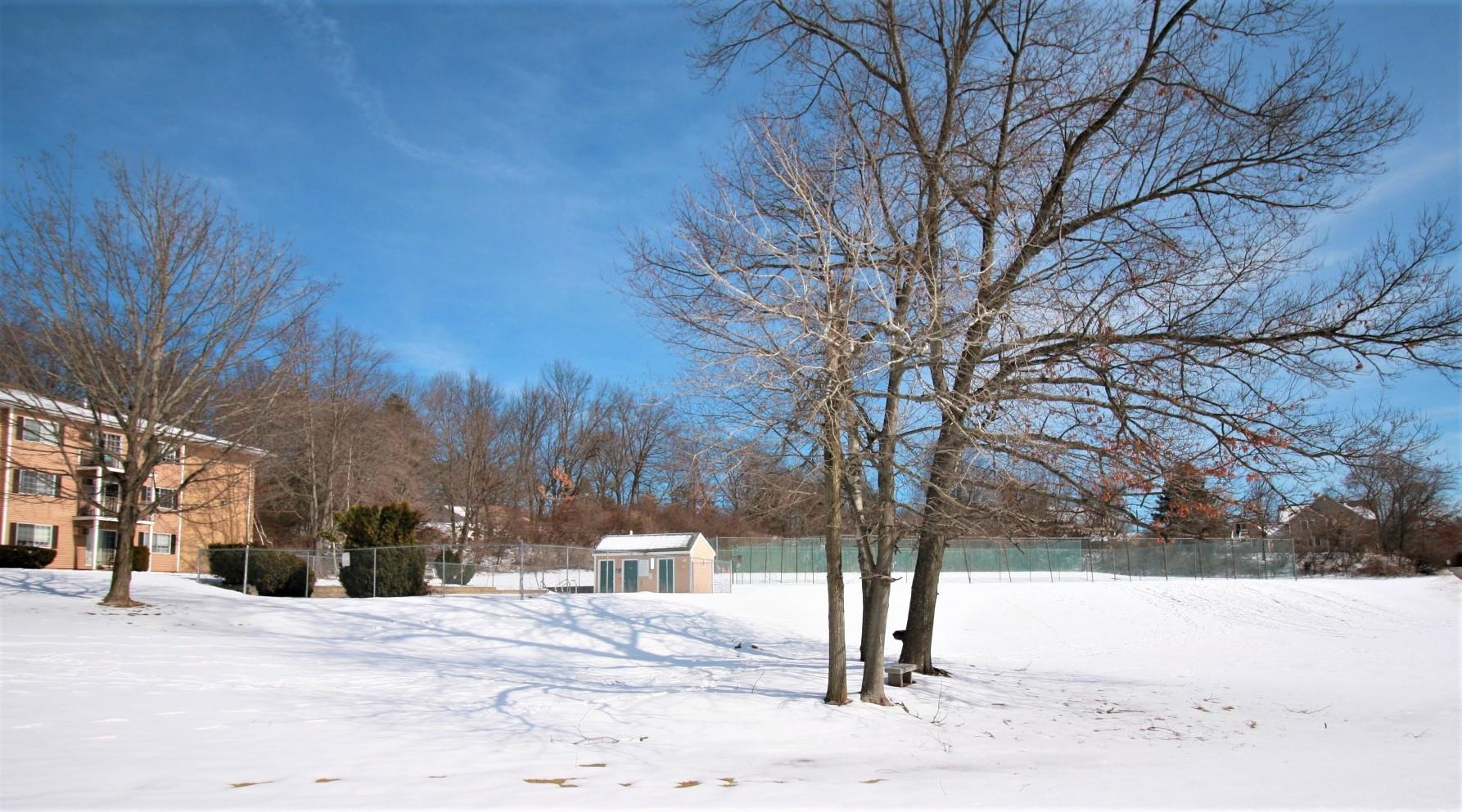 377 Huse Road, Unit 32 Manchester, NH 03103 - Photo 10 of 10