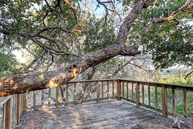 $545,000 | 203 Rimrock Circle West, Ingram, TX 78025