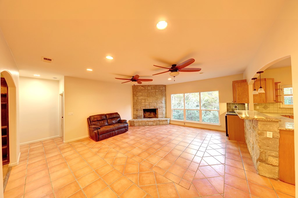 203 Rimrock Circle West Ingram, TX 78025 - Photo 7 of 23