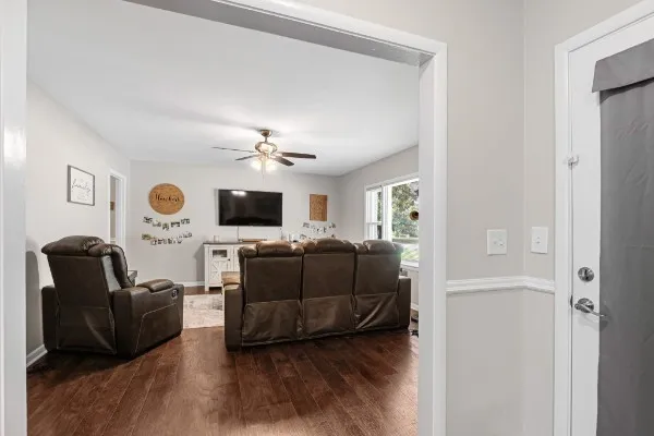 $379,999 | 418 Winfrey Drive, Murfreesboro, TN 37130