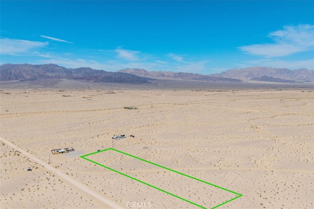 82935 Maya Rada Twentynine Palms, CA 92277 - Photo 6 of 31
