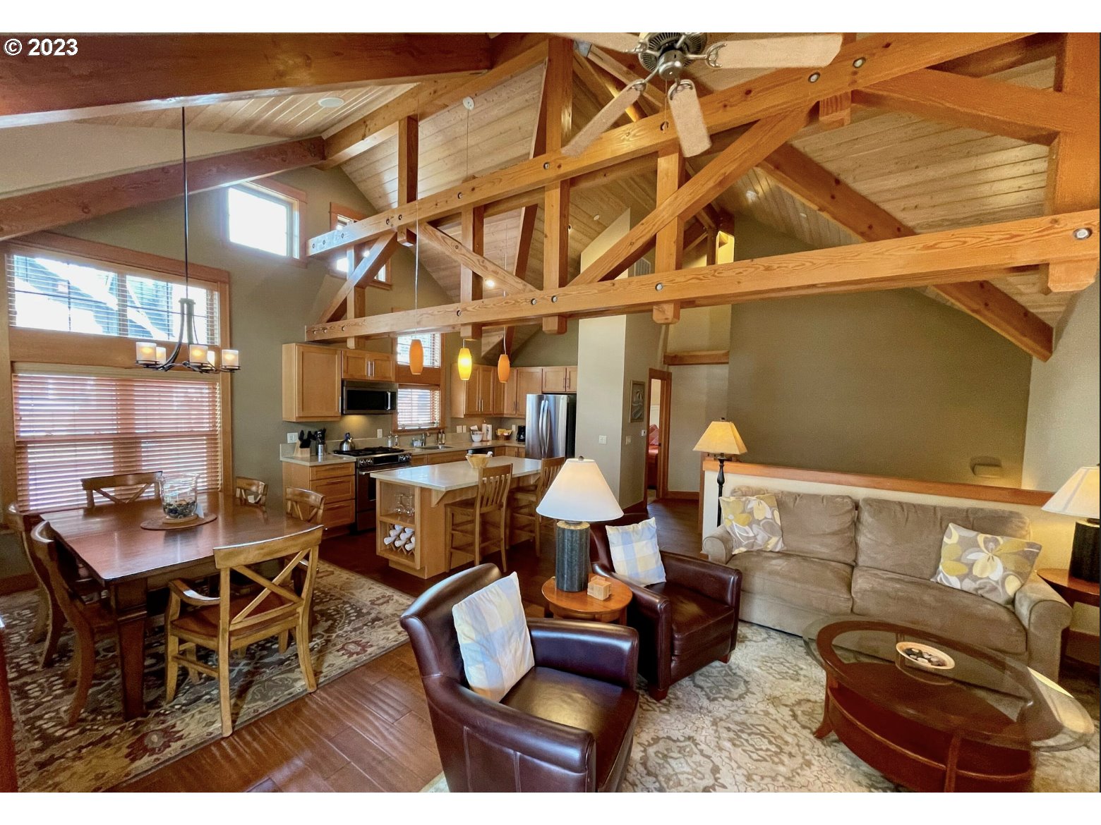 Lodges At Cannon Bea, Unit B2 Cannon Beach, OR 97110 - Photo 11 of 25 a dining room with furniture