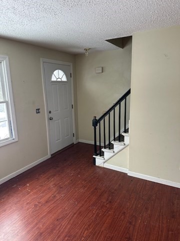 255-257 Roy Street Springfield, MA 01104 - Photo 5 of 7 Gallery Image 5