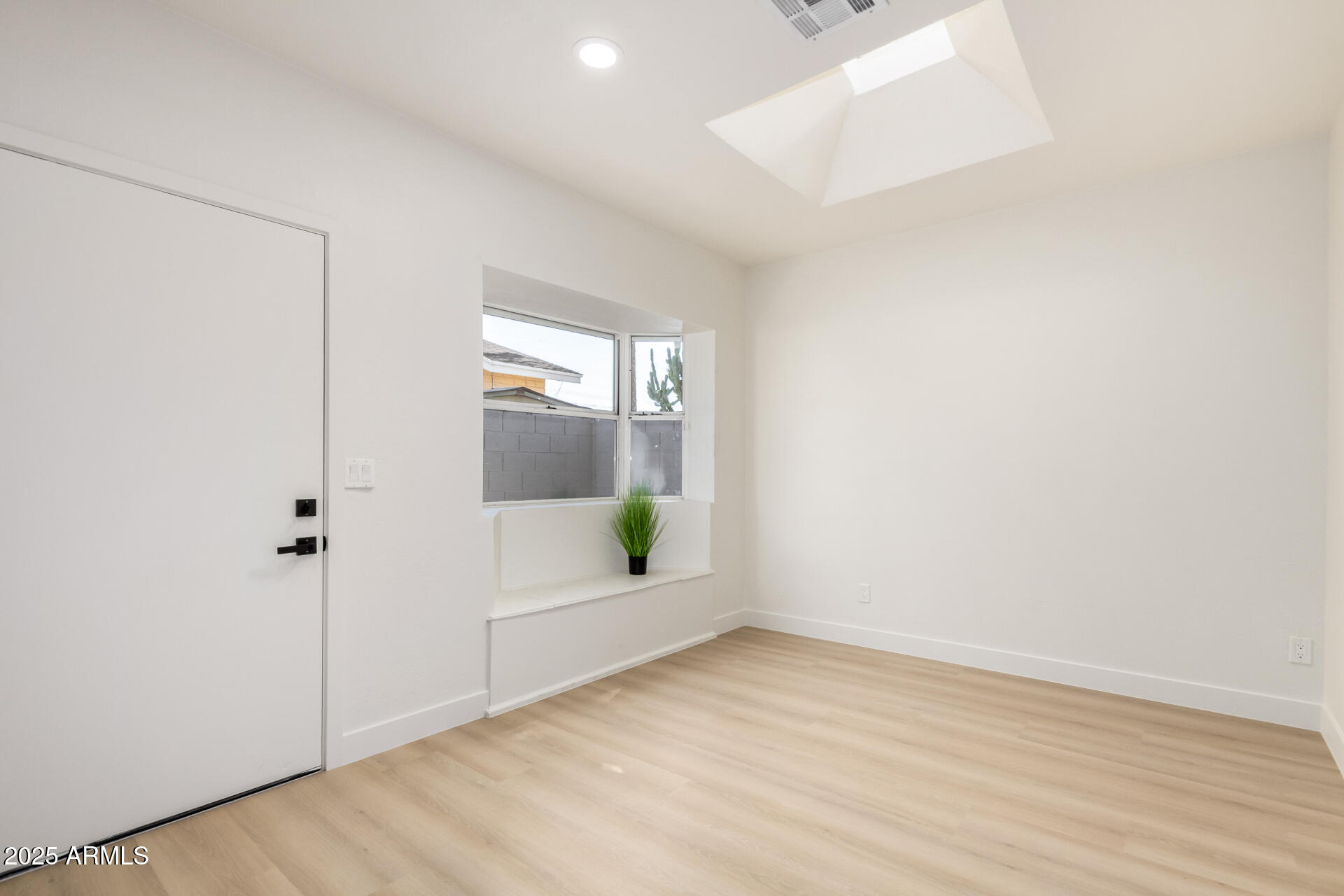 443 North Sycamore Mesa, AZ 85201 - Photo 7 of 42 an empty room with windows