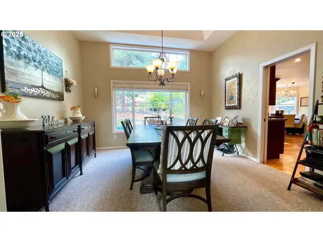 $675,000 | 126 Songbird Court, Roseburg, OR 97470