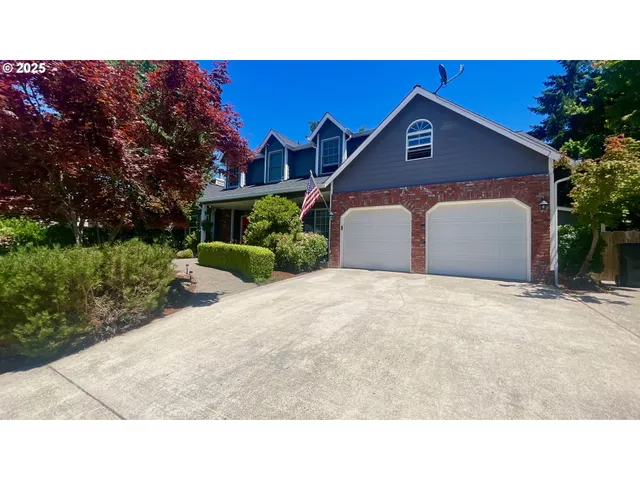 $675,000 | 126 Songbird Court, Roseburg, OR 97470