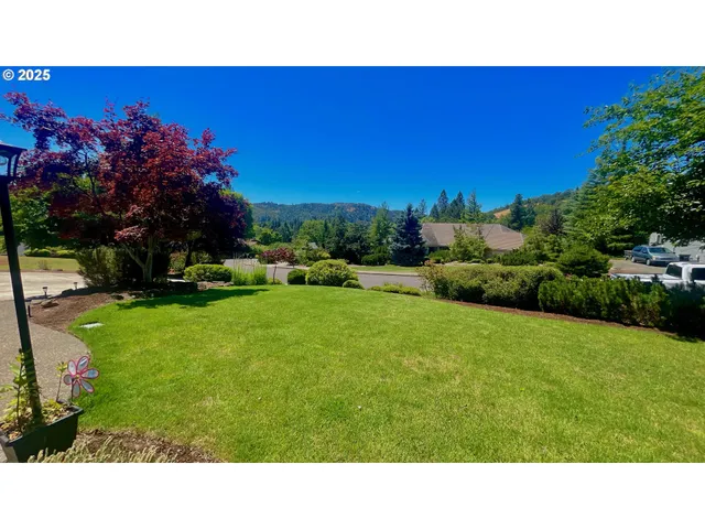 $675,000 | 126 Songbird Court, Roseburg, OR 97470