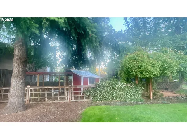 $675,000 | 126 Songbird Court, Roseburg, OR 97470
