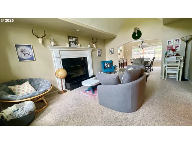 $675,000 | 126 Songbird Court, Roseburg, OR 97470