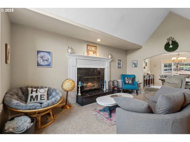 $675,000 | 126 Songbird Court, Roseburg, OR 97470