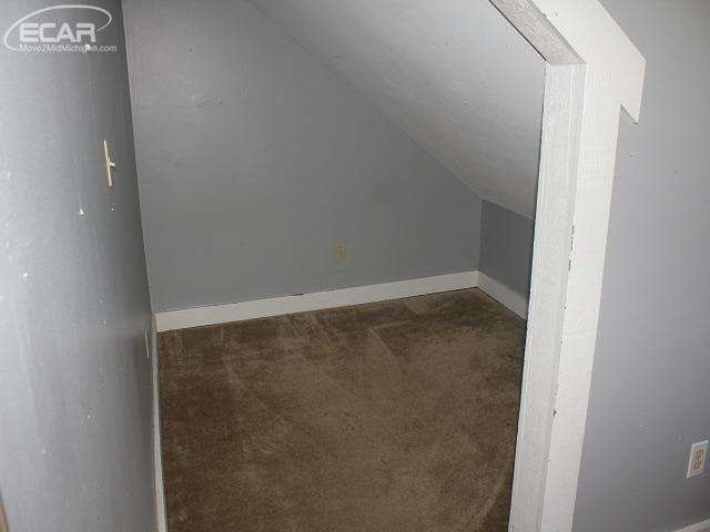 2108 South Dye Road Flint, MI 48532 - Photo 13 of 28 20452893-12.JPG