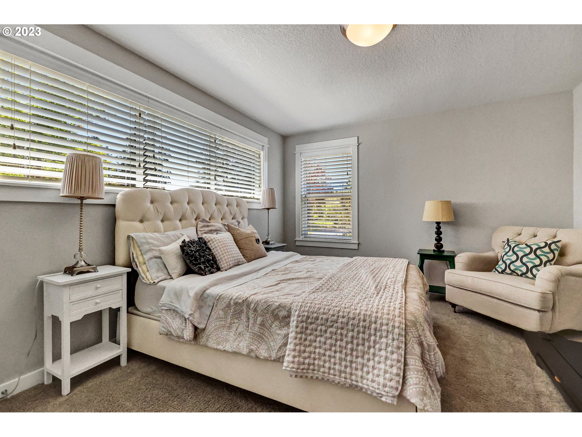 4483 Southwest Carson Street Portland, OR 97219 - Photo 16 of 20 Gallery Image 16
