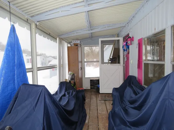 $140,000 | 49 Eastbridge Road, Taunton, MA 02780