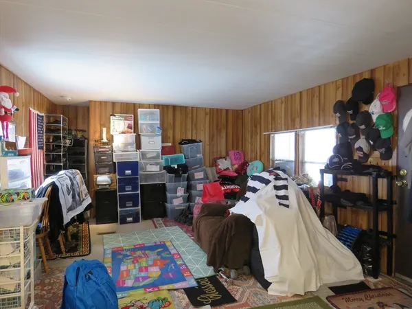 $140,000 | 49 Eastbridge Road, Taunton, MA 02780