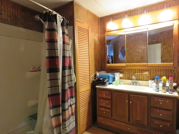 $140,000 | 49 Eastbridge Road, Taunton, MA 02780