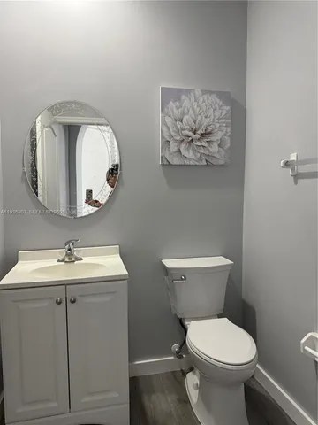 $2,700 | 1271 Northeast 40th Road, Unit 1271, Homestead, FL 33033