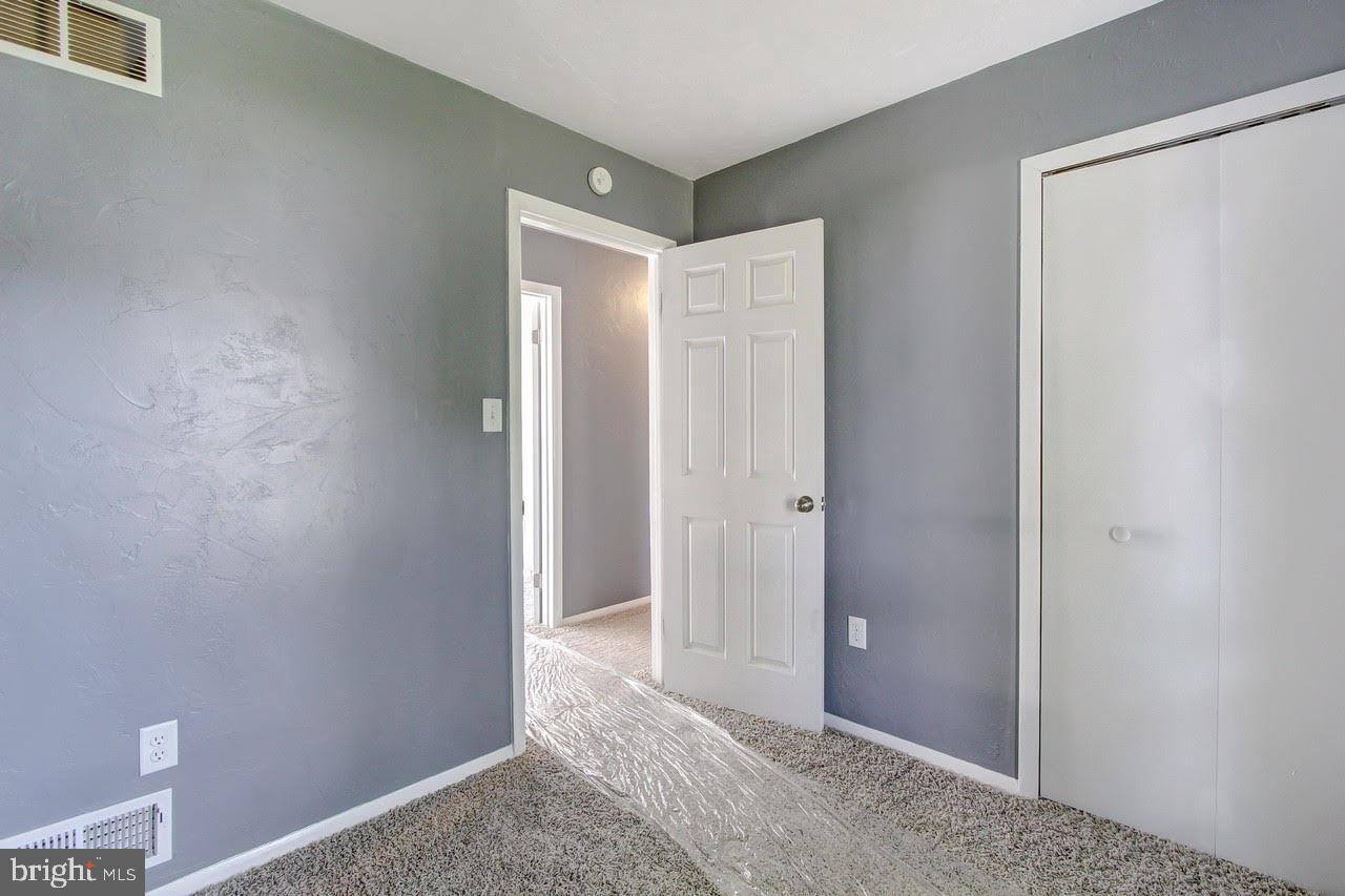 320 Norhurst Road York, PA 17402 - Photo 16 of 22 Gallery Image 16