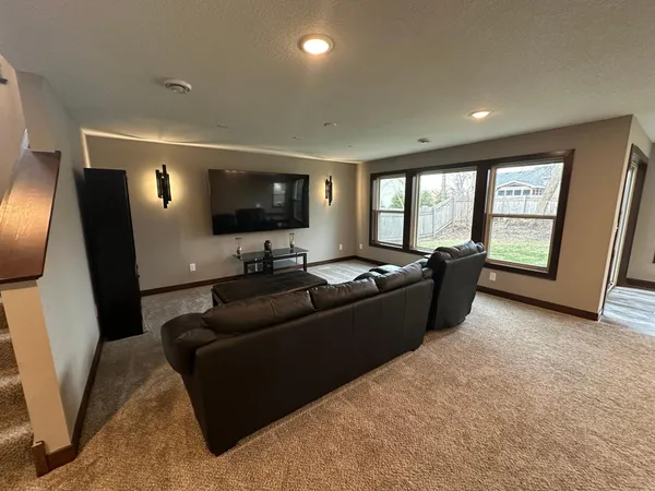 $590,000 | 20883 Peony Lane, Rogers, MN 55374