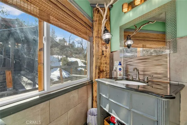 $575,000 | 33141 Big Bear Lake, Running Springs, CA 92382