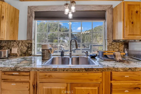 $575,000 | 33141 Big Bear Lake, Running Springs, CA 92382