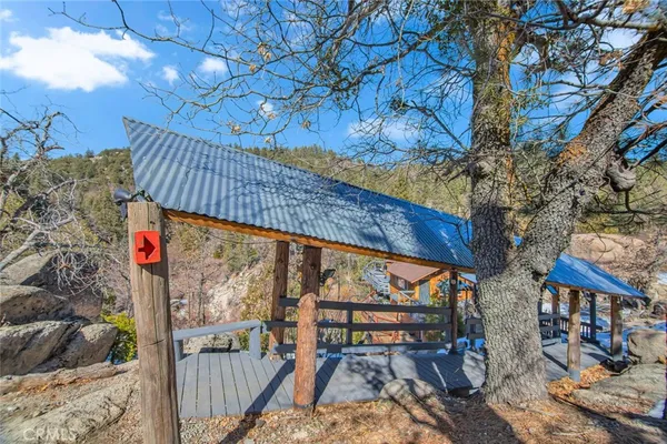 $575,000 | 33141 Big Bear Lake, Running Springs, CA 92382