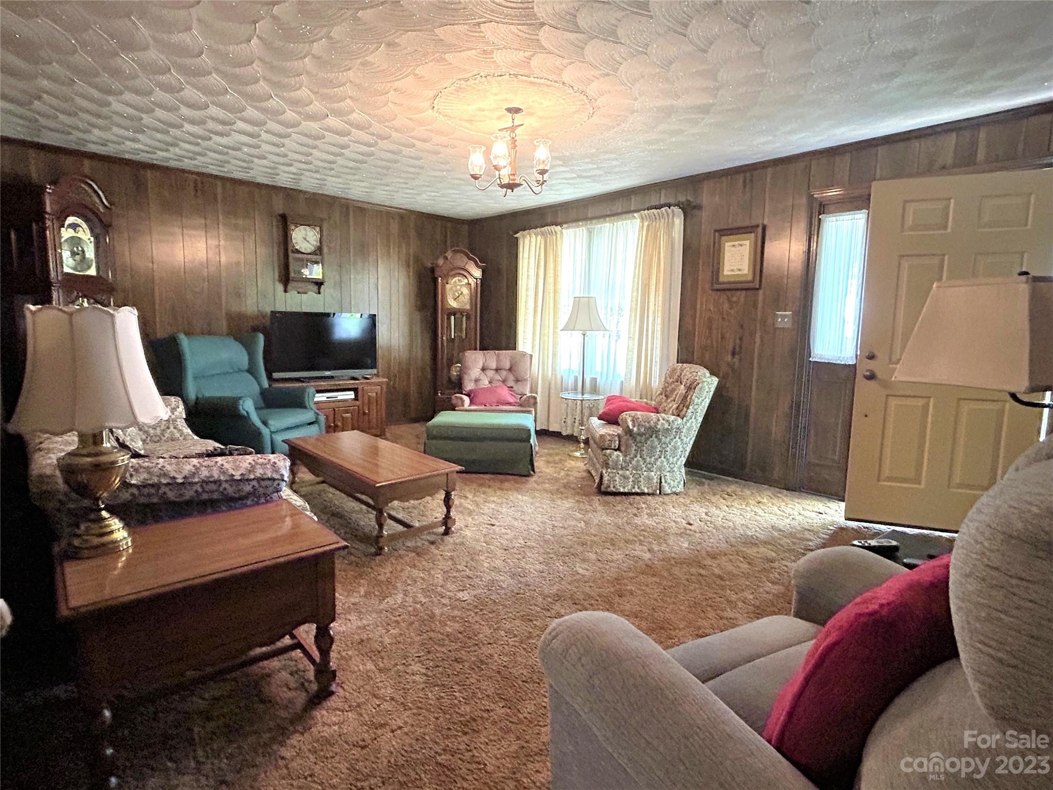 600 10th Street Southwest Conover, NC 28613 - Photo 7 of 14 Gallery Image 7